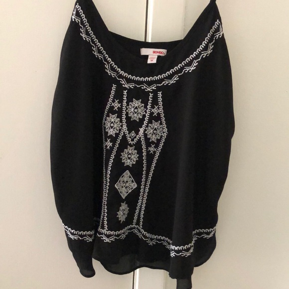 Spaghetti strap black and white shirt - Picture 1 of 2